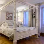 فندق مبيت وإفطار Demeure D'antan - D'hotes 3*