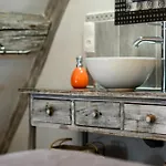 فندق مبيت وإفطار Demeure D'antan - D'hotes 3*