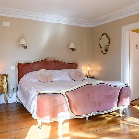 Bed & Breakfast Demeure D'antan - D'hotes 3*