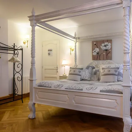Demeure D'antan - D'hotes Bed & Breakfast Beblenheim