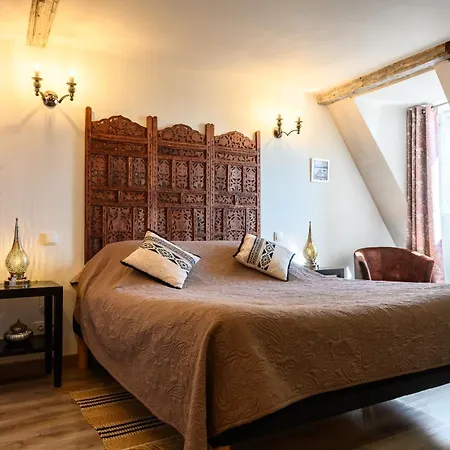 Bed & Breakfast Demeure D'antan - D'hotes 3*